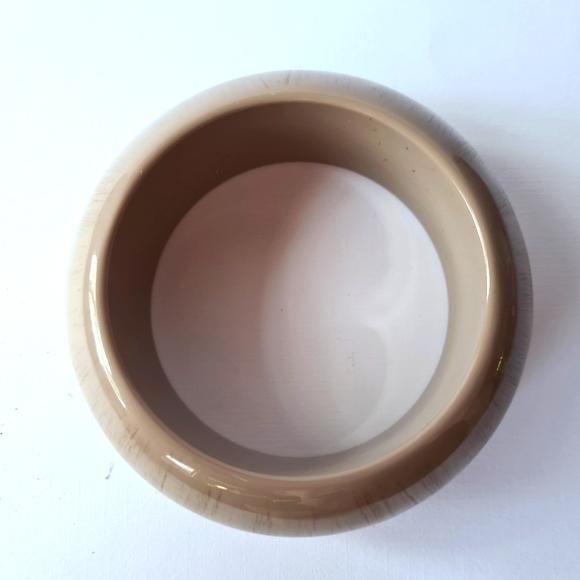 Fashion Taupe Chunky Bangle Bracelet - Picture 2 of 6